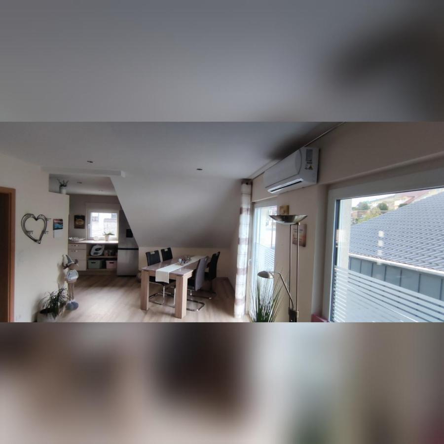 Ferienwohnung -Auszeit-Sayn ベンドルフ エクステリア 写真